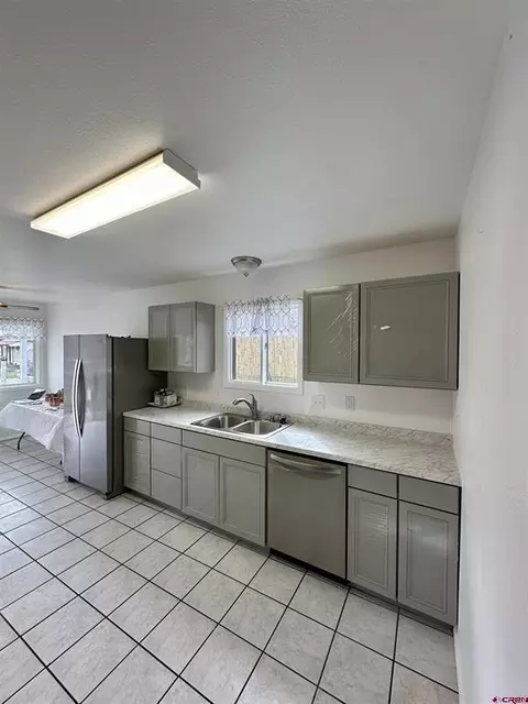 649 E 2nd St, Durango, CO 81301