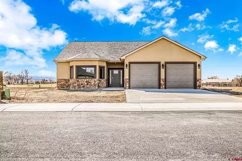 3303 Peregrine Loop, Montrose, CO 81401