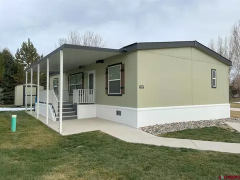 901 6530 Rd #1506, Montrose, CO 81401