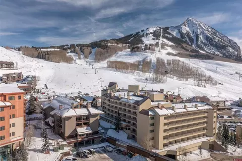 11 Emmons Rd #428, Mount Crested Butte, CO 81225