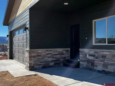 1009 Bluffs Blvd, Cortez, CO 81321