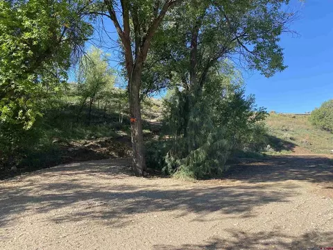 325 And 335 Burns Ave, Ignacio, CO 81137