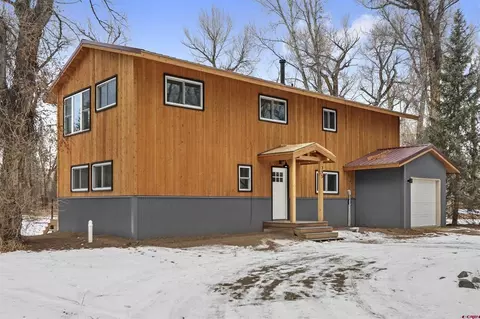 395 Rio Vista Rd, Gunnison, CO 81230