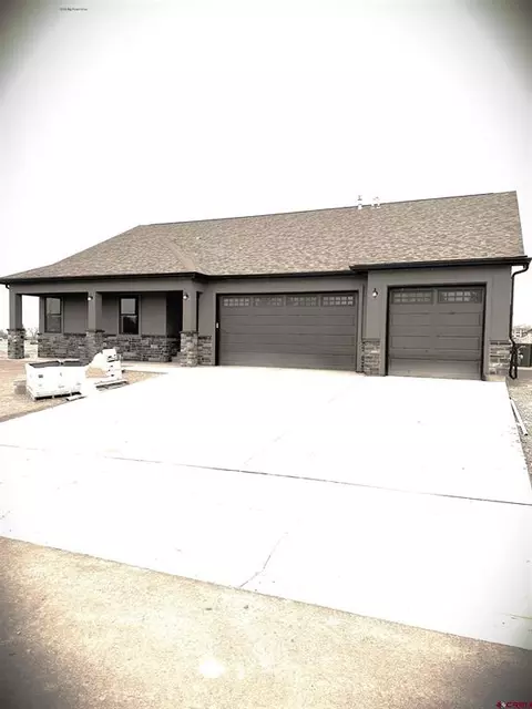 1536 Big Pines Dr, Montrose, CO 81401