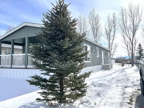 901 6530 Rd #1025, Montrose, CO 81401