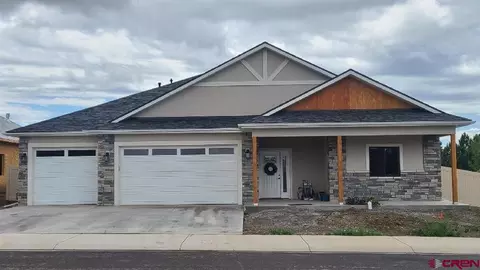 3316 Pinewood St, Montrose, CO 81401