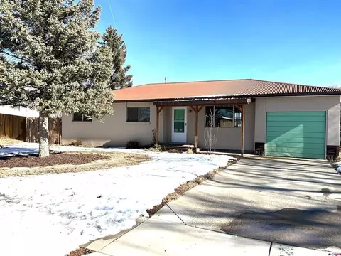906 S Cedar St, Cortez, CO 81321