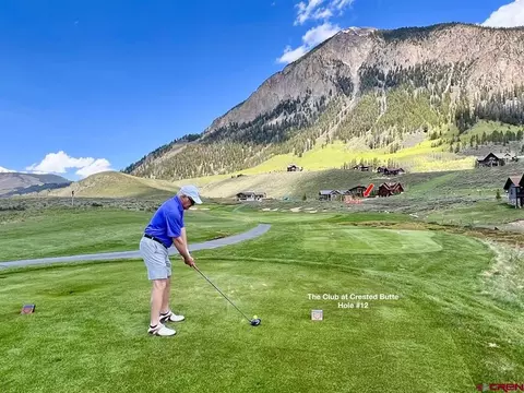 545 Country Club Dr, Crested Butte, CO 81224