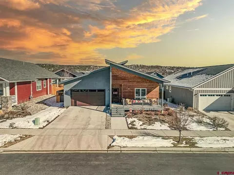 225 Prospector Ave, Durango, CO 81301