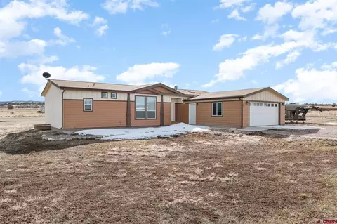 100 Sundial Ln, Ignacio, CO 81137