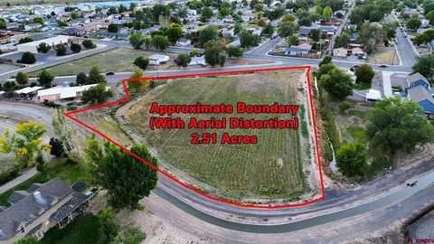 1806 J 310 Rd, Fruita, CO 81521
