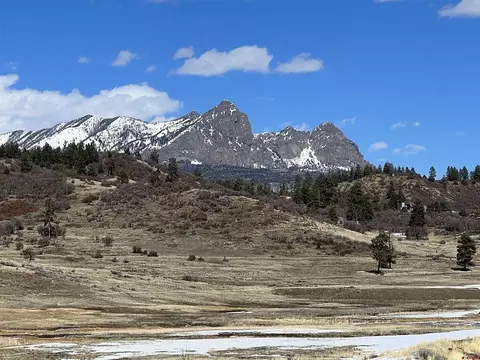 151 Henrys Lake Dr, Chromo, CO 81128