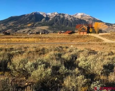 537 N Avion Dr, Crested Butte, CO 81224