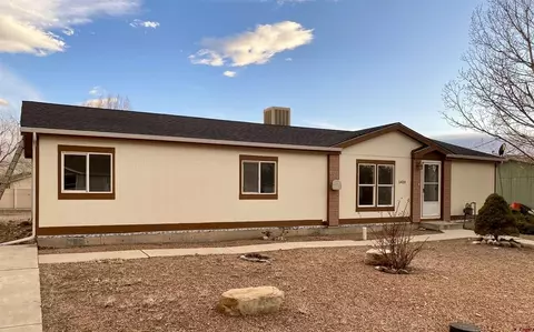 1410 Haystack Rd, Montrose, CO 81401