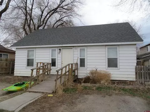 12 N 9th St, Montrose, CO 81401