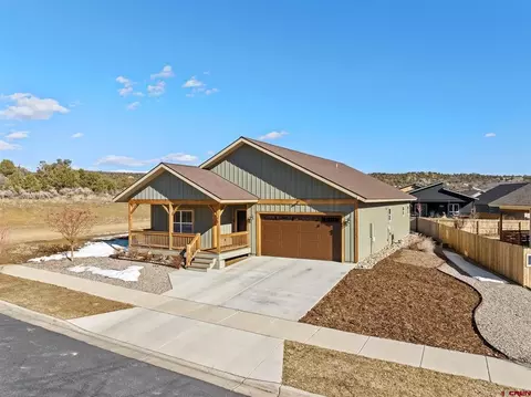 25 Prospector Ave, Durango, CO 81301