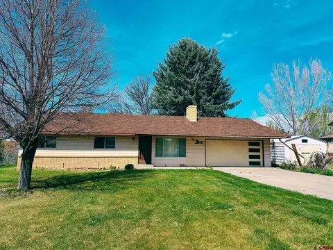 602 Aspen Ln, Hotchkiss, CO 81419