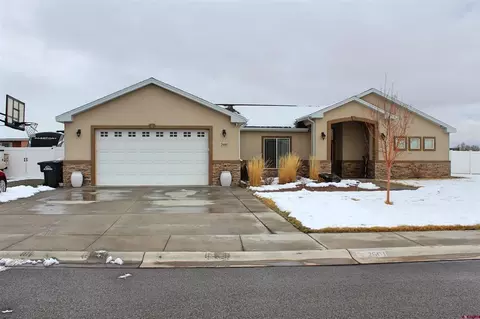 2601 Iris Ct, Alamosa, CO 81101