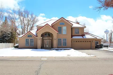 231 Shadow Wood Dr, Alamosa, CO 81101