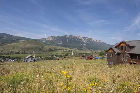 386 Anderson Dr, Crested Butte, CO 81224