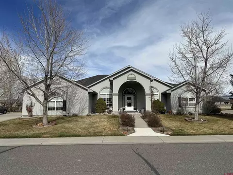 1821 Otter Pond Cir, Montrose, CO 81401