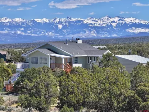 61251 Tres Coyotes Trl, Montrose, CO 81403
