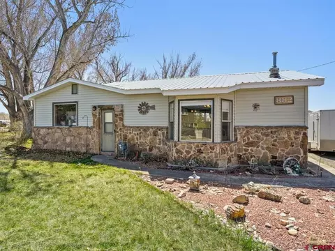 882 Fruit Park Rd, Montrose, CO 81403