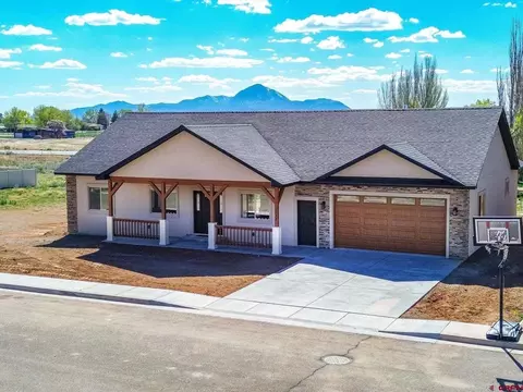 2349 Par Dr, Cortez, CO 81321