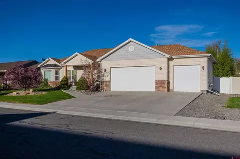 3340 Meadows Pkwy, Montrose, CO 81401