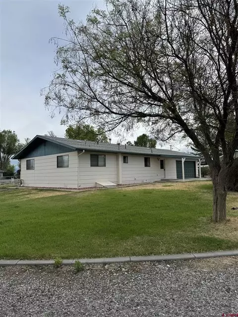1736 Hillcrest Dr, Delta, CO 81416