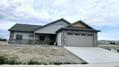 3319 Kestrel Loop, Montrose, CO 81401
