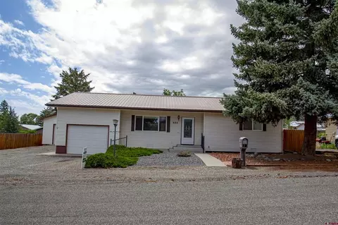 680 NE 2nd St, Cedaredge, CO 81413