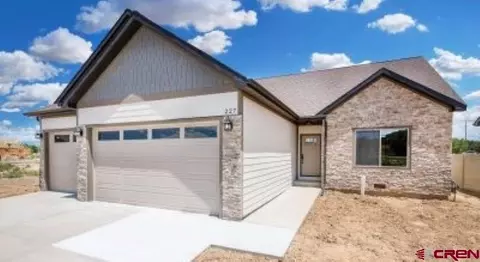714 Vermillion Ave, Montrose, CO 81403