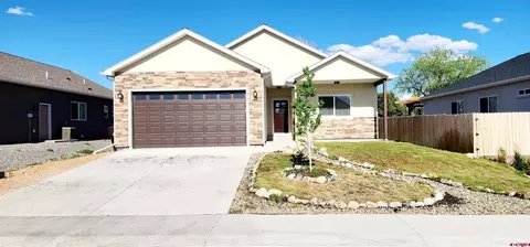 1412 Weminuche Ave, Montrose, CO 81401