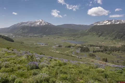 530 Phoenix Way, Crested Butte, CO 81224