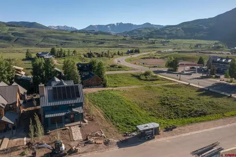 520 Teocalli Ave, Crested Butte, CO 81224