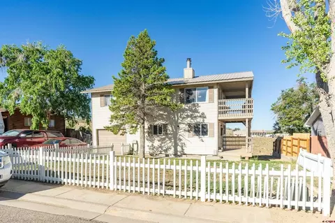 230 Ridge Rd, Rangely, CO 81648