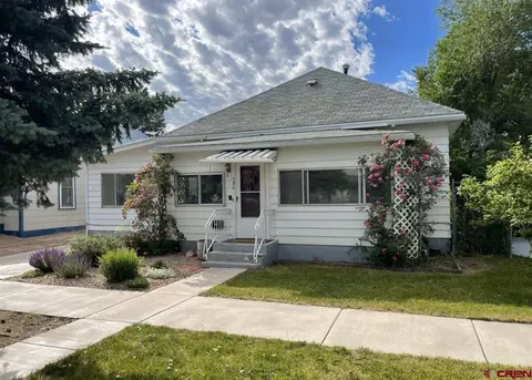 538 S 3rd St, Montrose, CO 81401