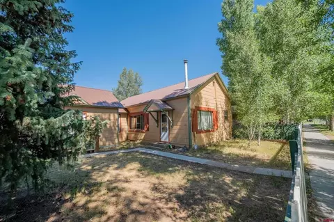 215 N Colorado St, Gunnison, CO 81230