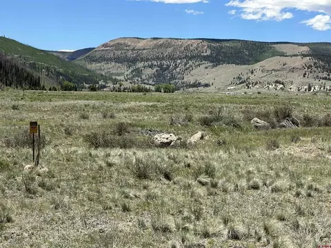 64 W Bristol Head Rd, Creede, CO 81130
