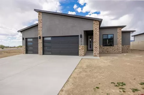 3600 Ashberry St, Montrose, CO 81401