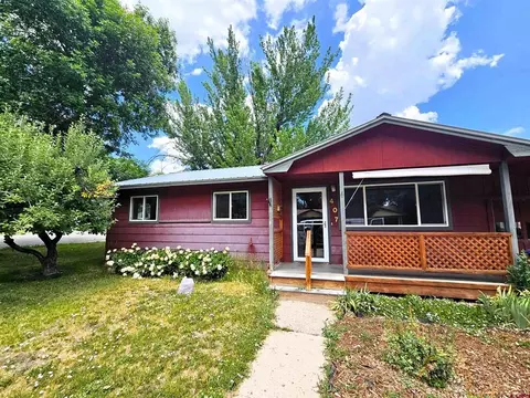 407 Butte Dr, Durango, CO 81301