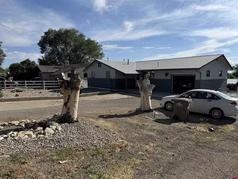 626 N Main St, Dove Creek, CO 81324