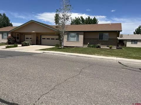 2053 Scarborough Way, Montrose, CO 81401