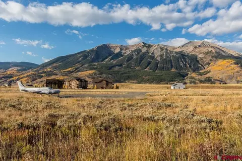 424 N Avion Dr, Crested Butte, CO 81224