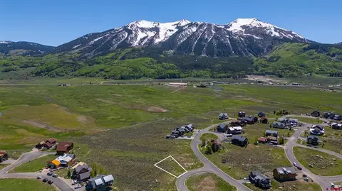 542 White Stallion Cir, Crested Butte, CO 81224