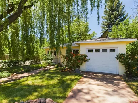 21 Bacus Ave, Durango, CO 81301