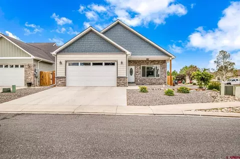 1200 Fivemile Creek Ave, Montrose, CO 81401
