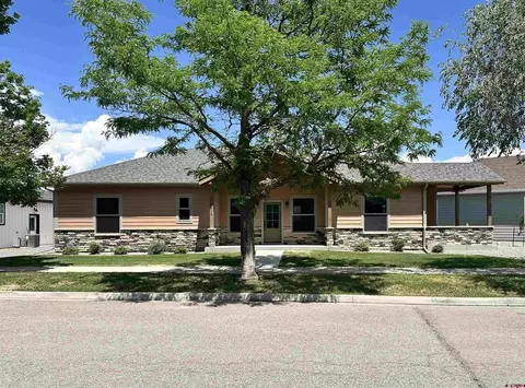 2009 Walden Dr, Montrose, CO 81401