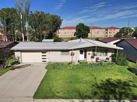 73 Sierra Ave, Alamosa, CO 81101